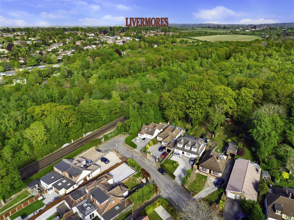 Additional image 44 of 4 bed detached bungalow for saleGorsewood Road, Hartley, Longfield DA3