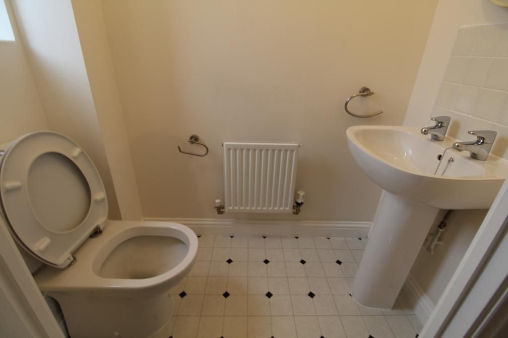 Property photo 3 of 10 Photo 3