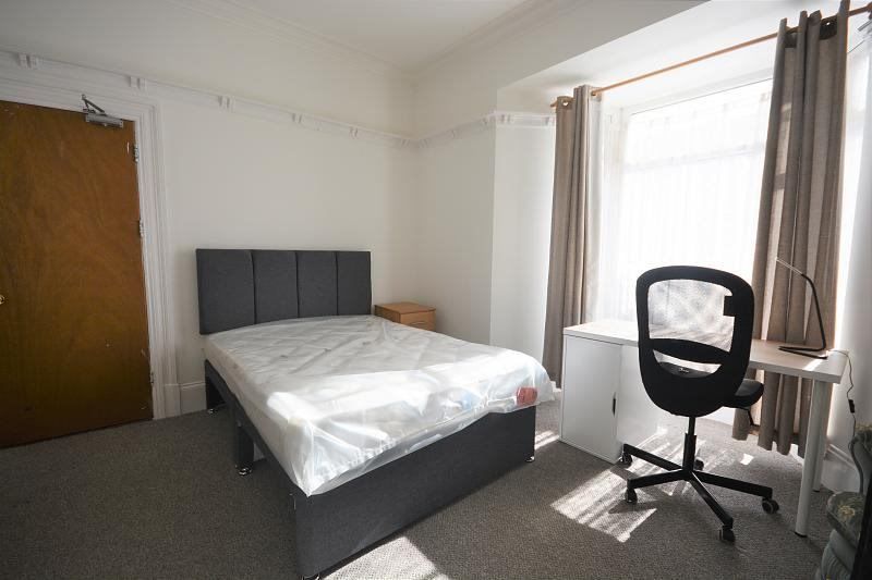Property photo 2 of 7 51020689