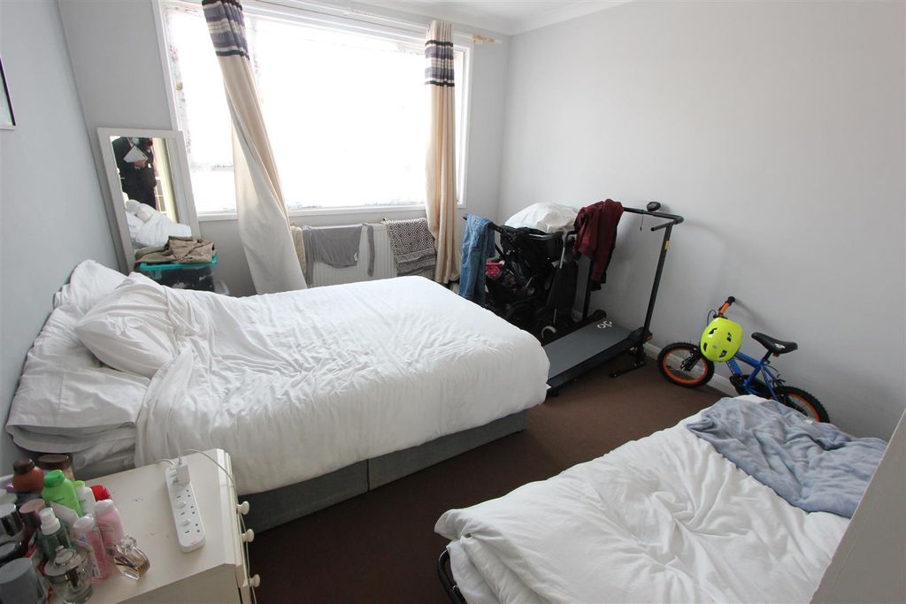 Property photo 3 of 6 Img_6151.Jpg