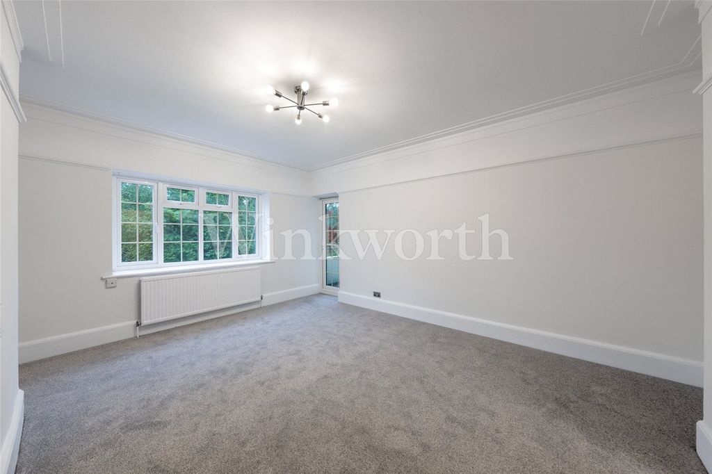 Property photo 1 of 13 Picture No. 19