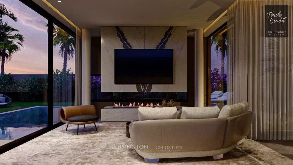 Property photo 2 of 21