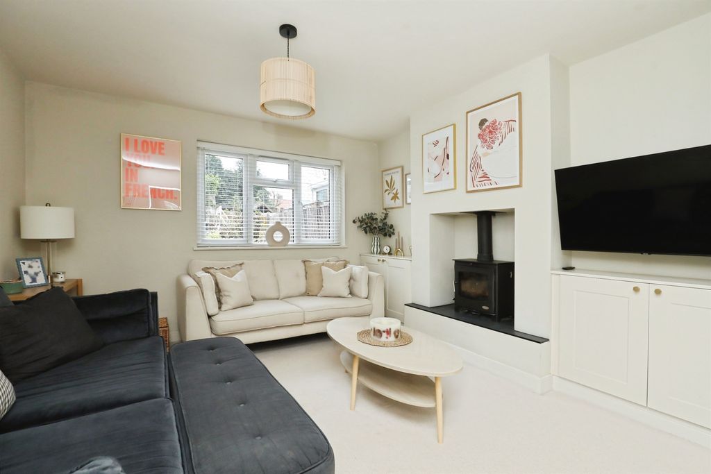 Property photo 2 of 22