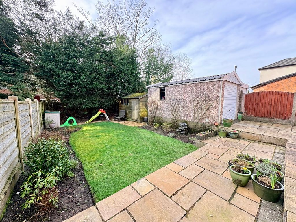 Property photo 2 of 26