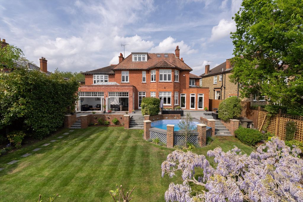 Property photo 2 of 12 Image