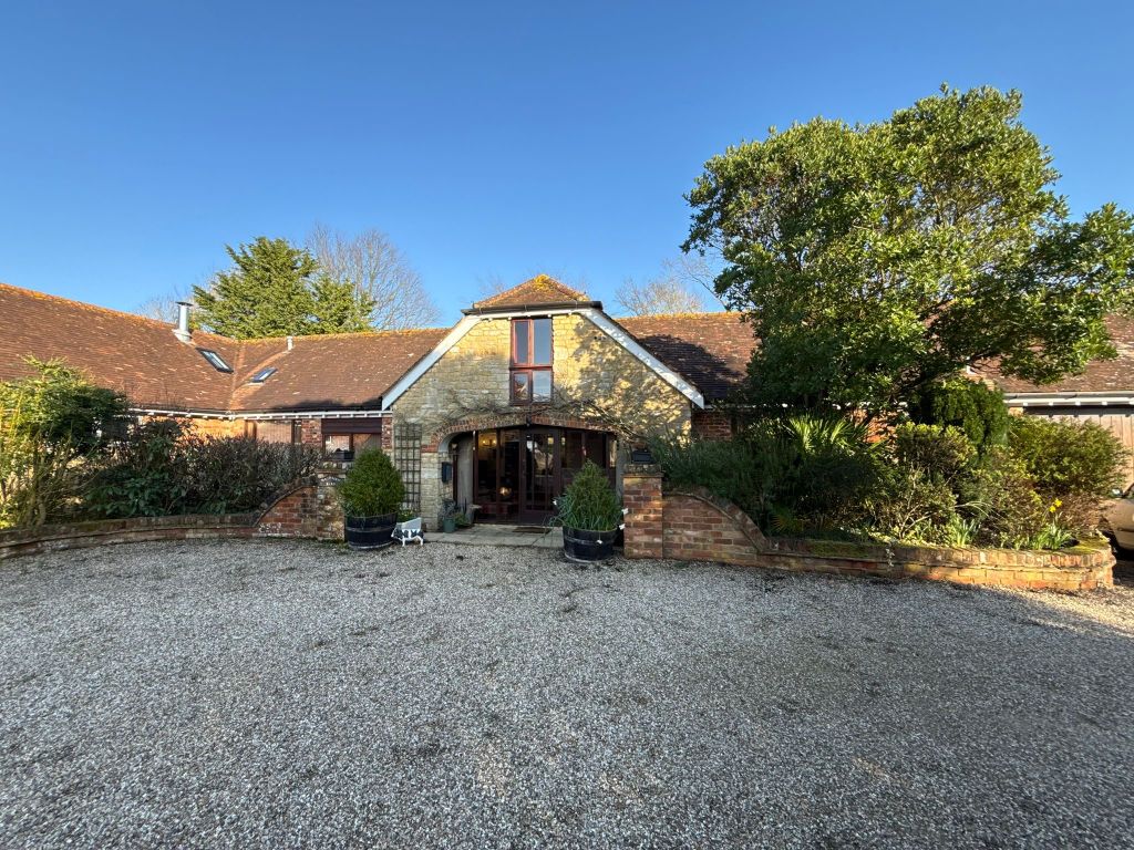 Property photo 1 of 25