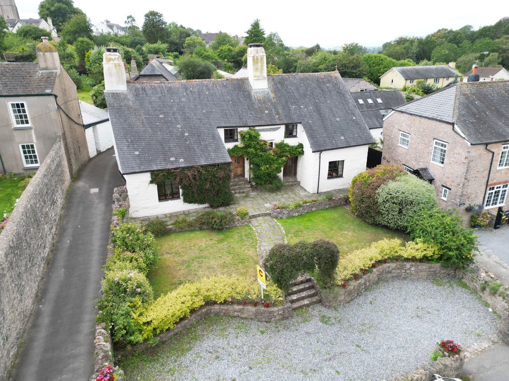 Property photo 1 of 23