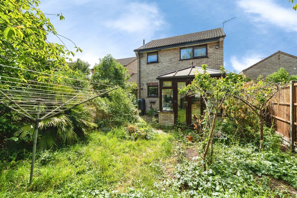Property photo 2 of 13