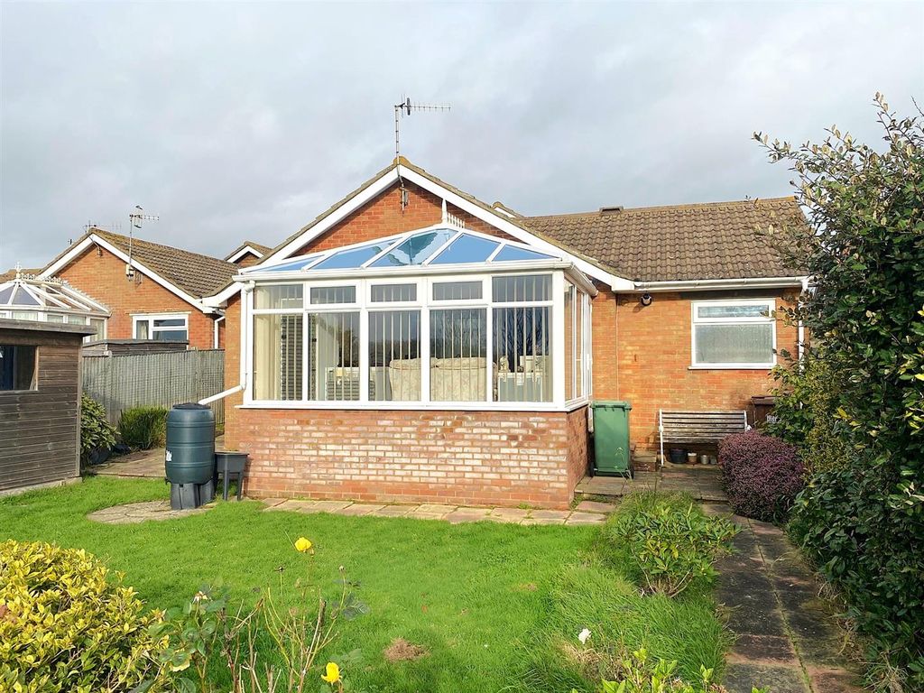 Property photo 2 of 14 59 Links Drive - Rear1.Jpg