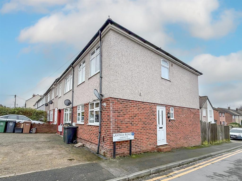 Property photo 1 of 18 External