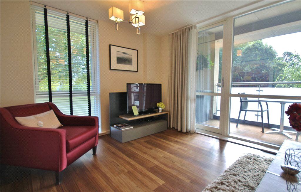 Property photo 3 of 21 Reception Room