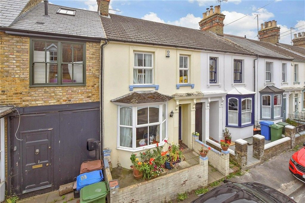 Property photo 1 of 12 Front (Web)