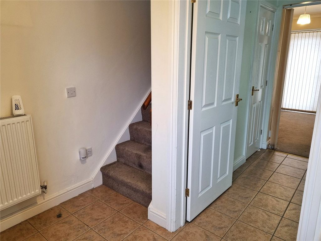 Property photo 3 of 16 Picture No. 22