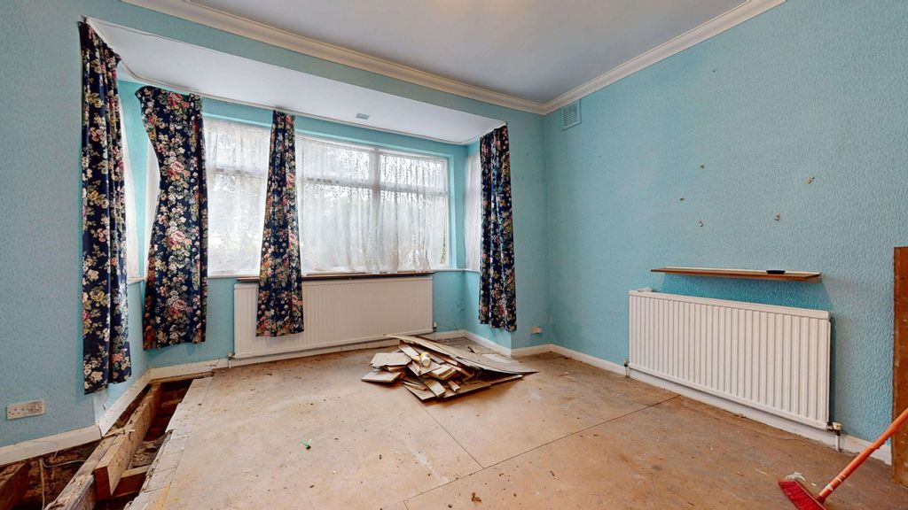 Property photo 3 of 30 Flats A-C, 21 Eastdown Park, Lewisham, London, Se13 5Hu