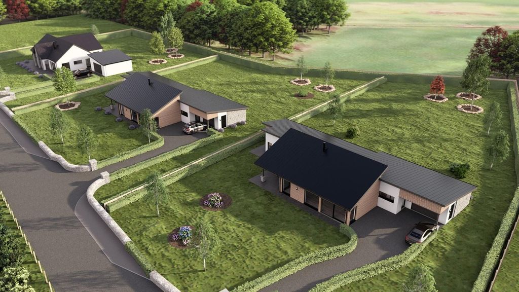 Property photo 2 of 11