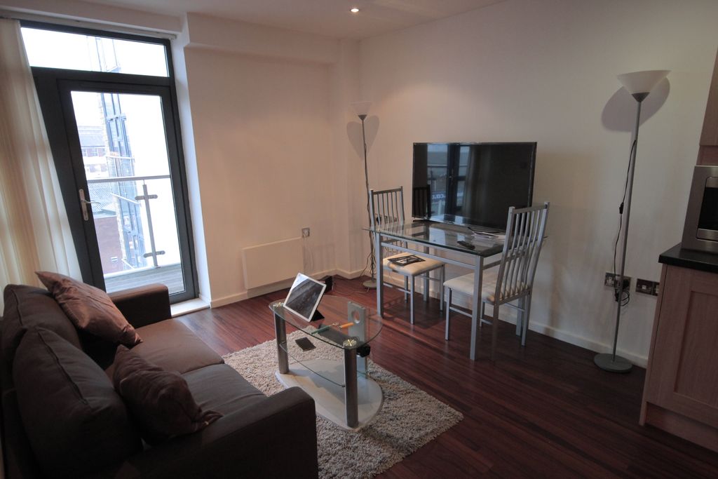 Property photo 2 of 6