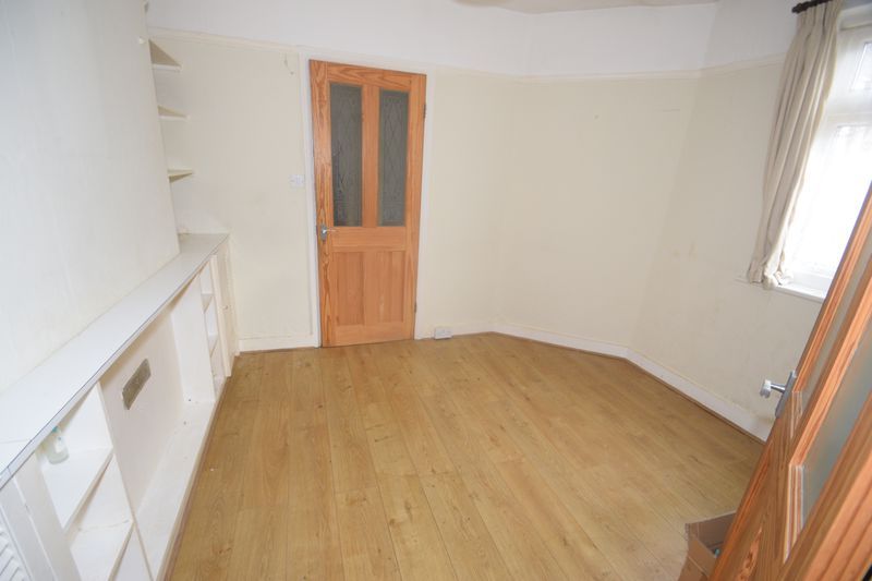 Property photo 2 of 10 Photo 1