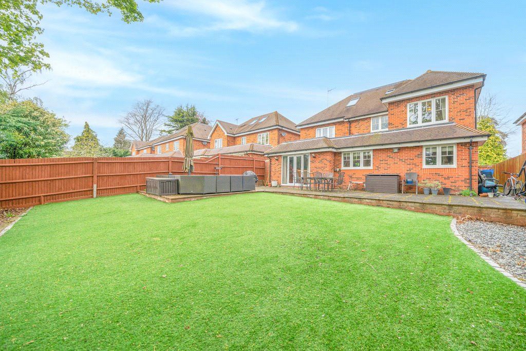 Property photo 2 of 28 Picture No. 01