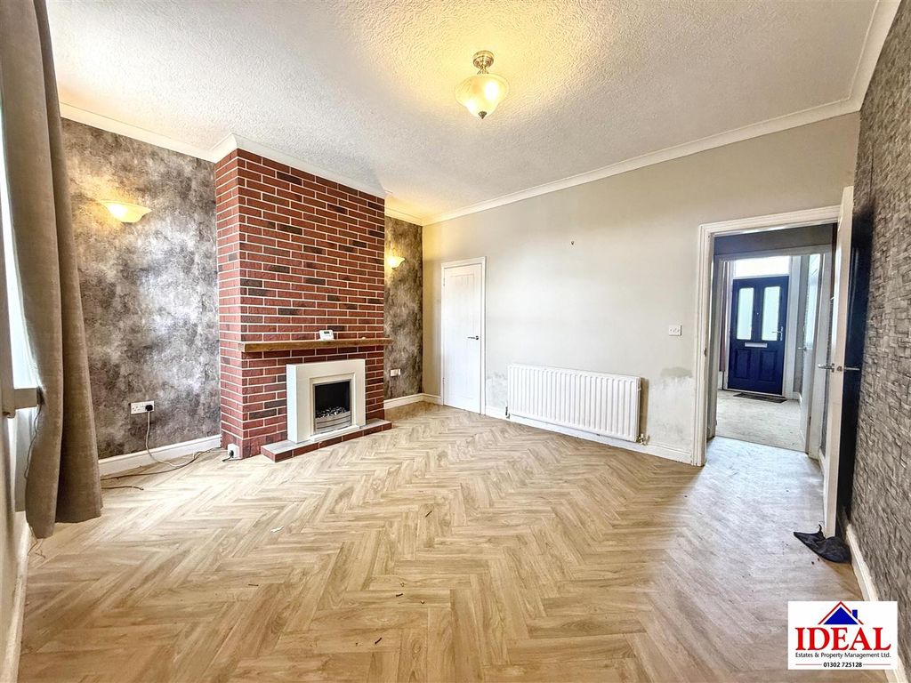 Property photo 3 of 17 Image00019.Jpg