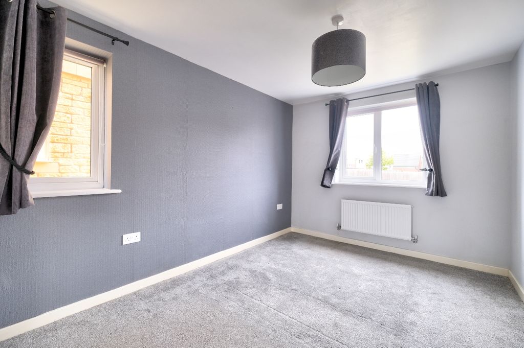 Additional image 10 of 1 bed flat for saleMossie Walk, Witney OX29