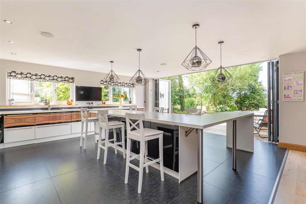 Property photo 3 of 49 Kitchen/Breakfast/Family Room