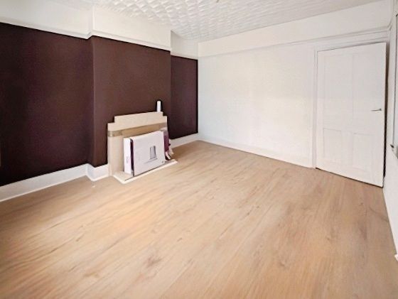 Property photo 3 of 12 Living Room