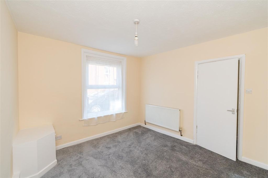 Property photo 2 of 16 Reception Room 1