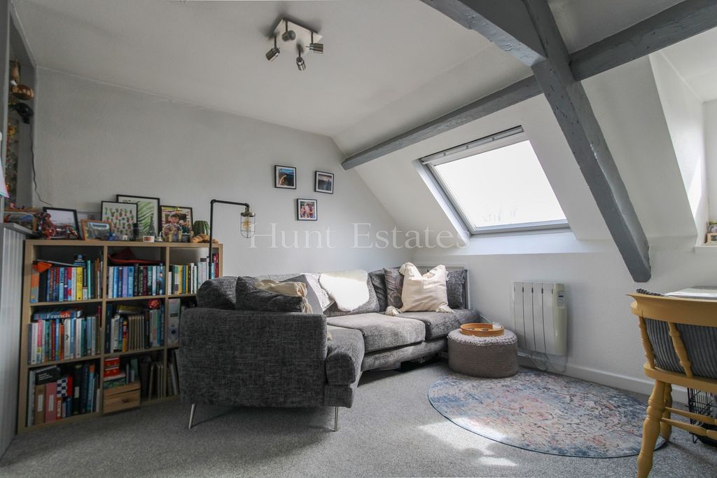 Property photo 1 of 13 Main Image