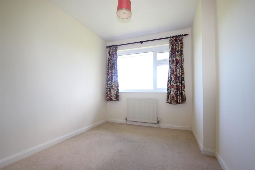 Property photo 3 of 11 Img_5350.Jpg