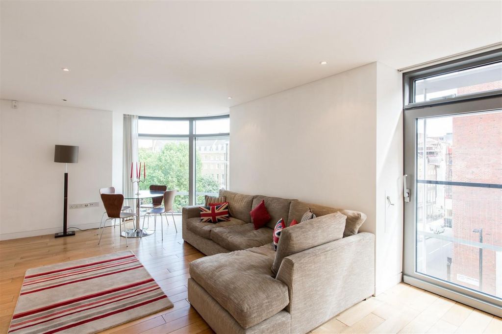 Property photo 2 of 8 Image