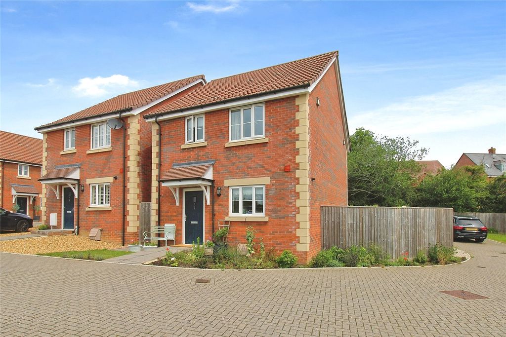 Property photo 1 of 21 Picture No. 09
