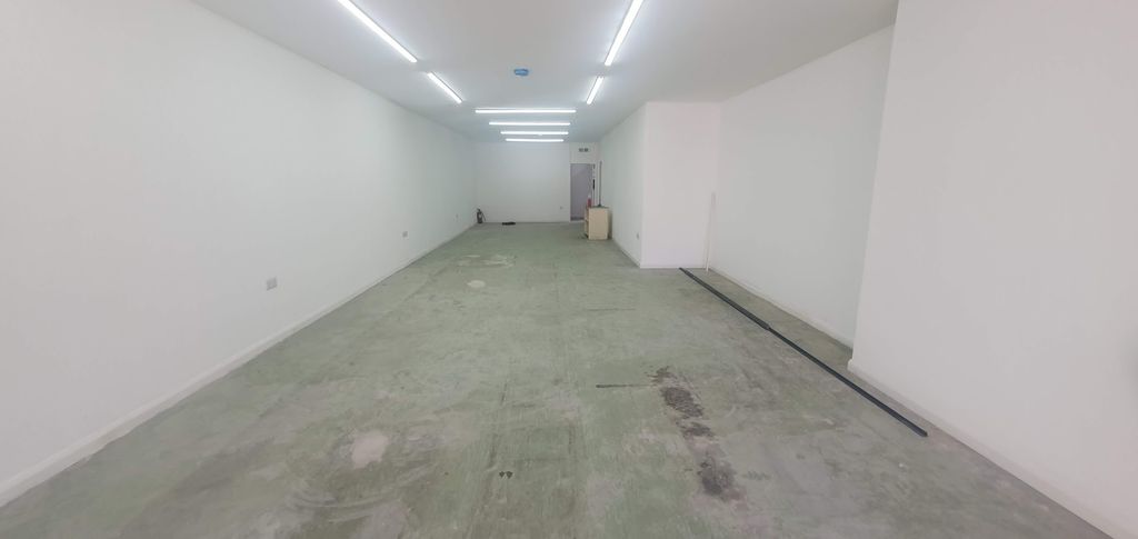 Property photo 2 of 3