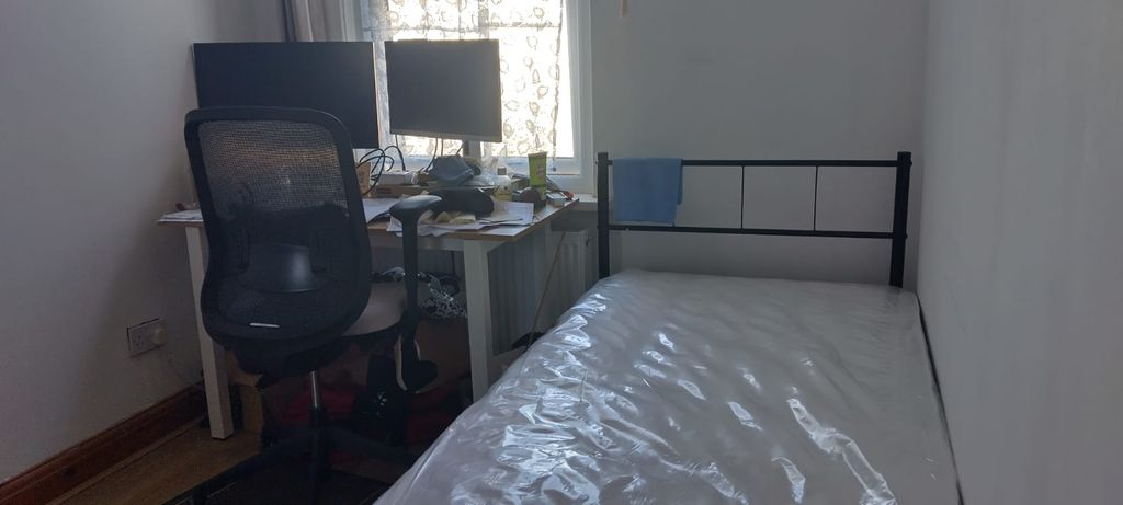 Property photo 2 of 3