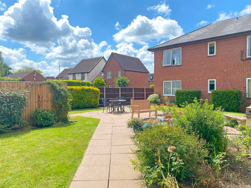 Property photo 3 of 12 Photo 8