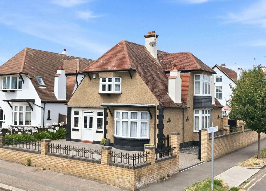Property photo 1 of 24 Picture No. 40