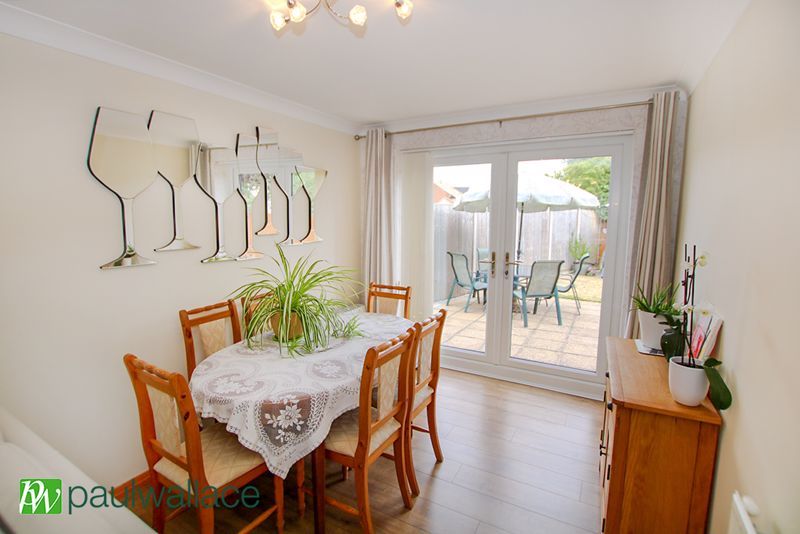 Property photo 3 of 11 Dining Area