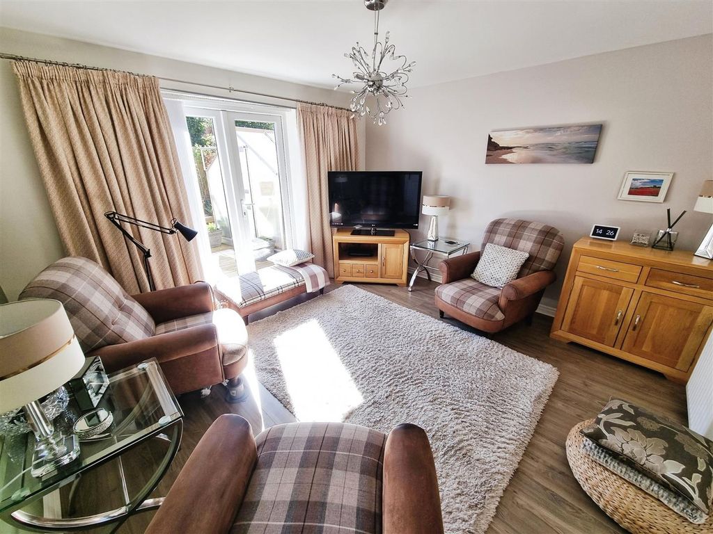 Property photo 2 of 18 9264Cfe3-Image007.Jpg
