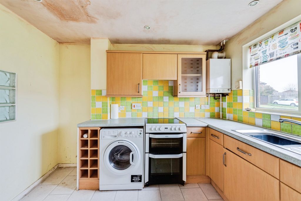 Property photo 2 of 15