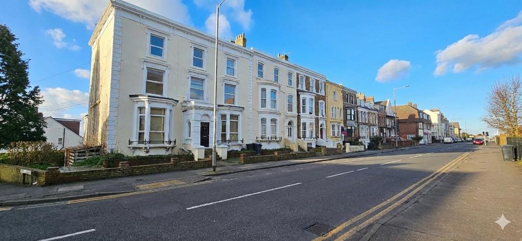 Property photo 1 of 10 1.Png