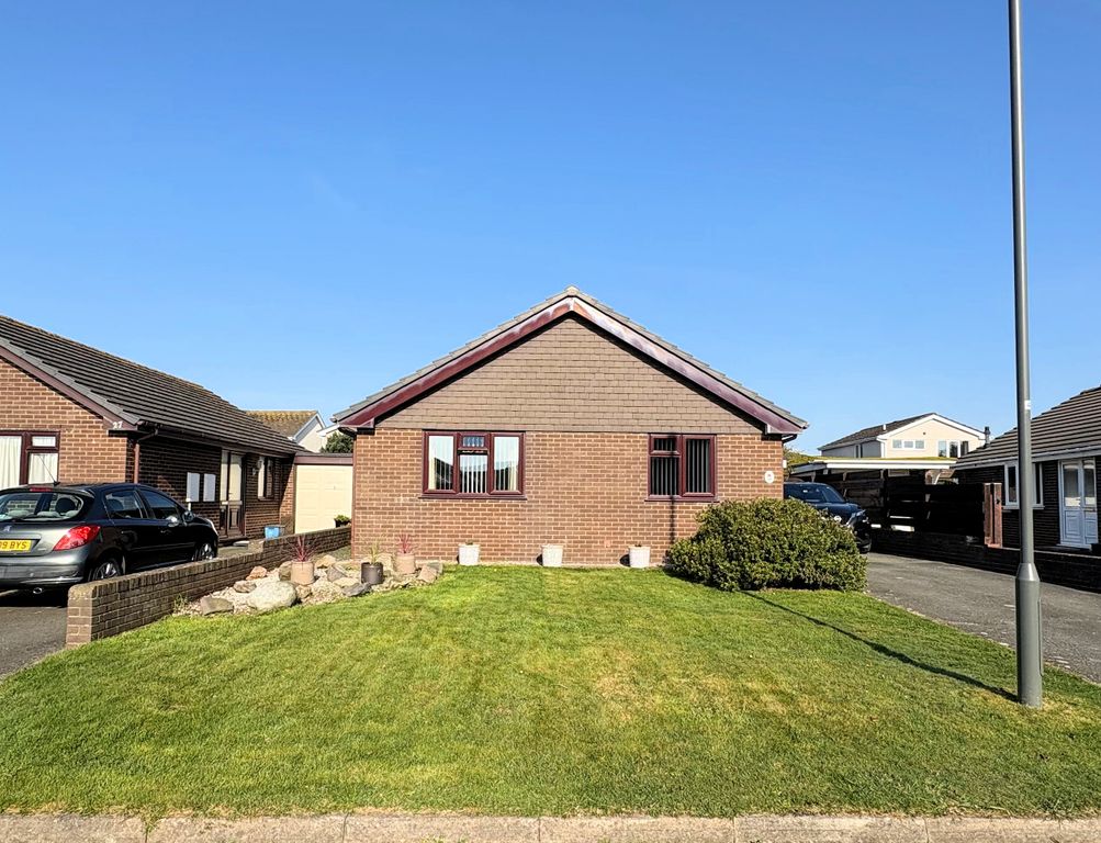 Property photo 1 of 36