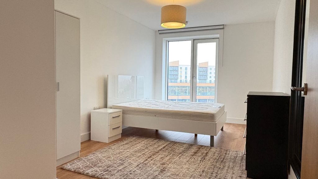 Property photo 3 of 19 Bedroom