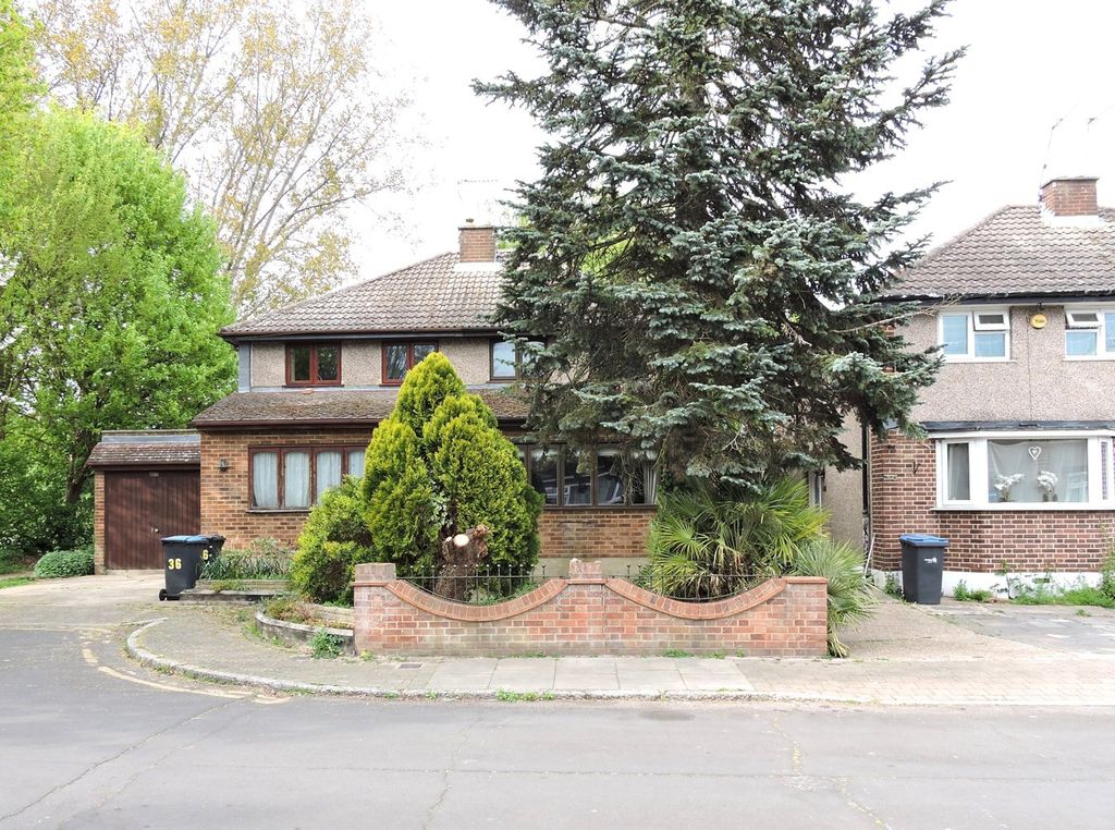 Property photo 1 of 25