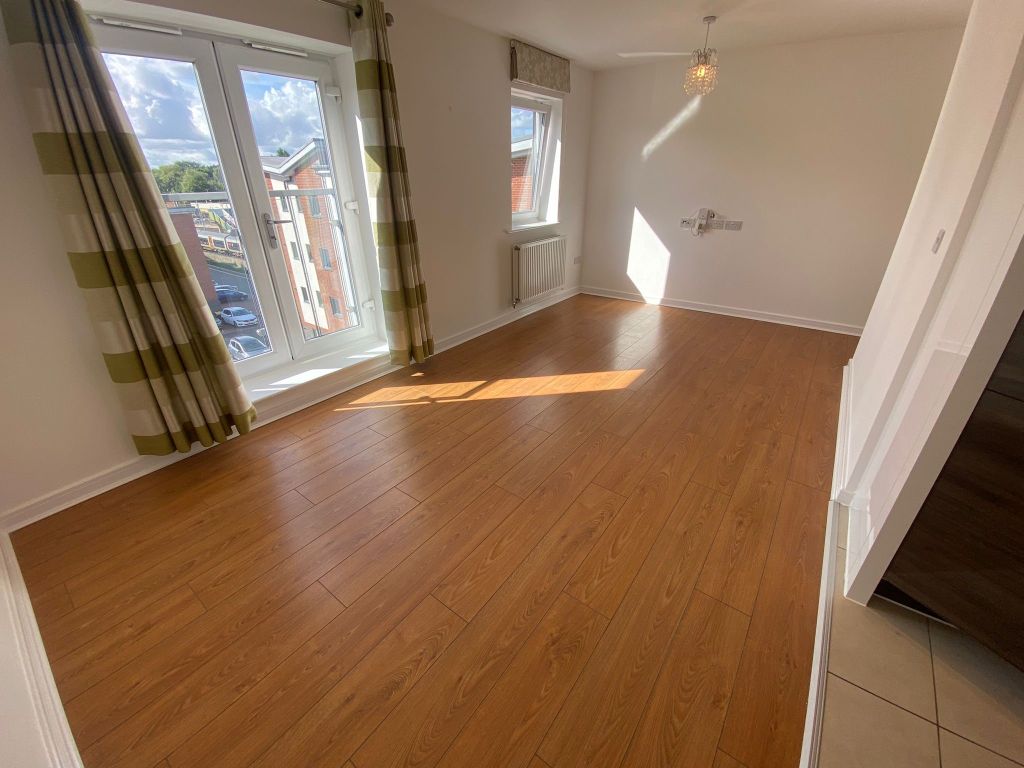 Property photo 3 of 7