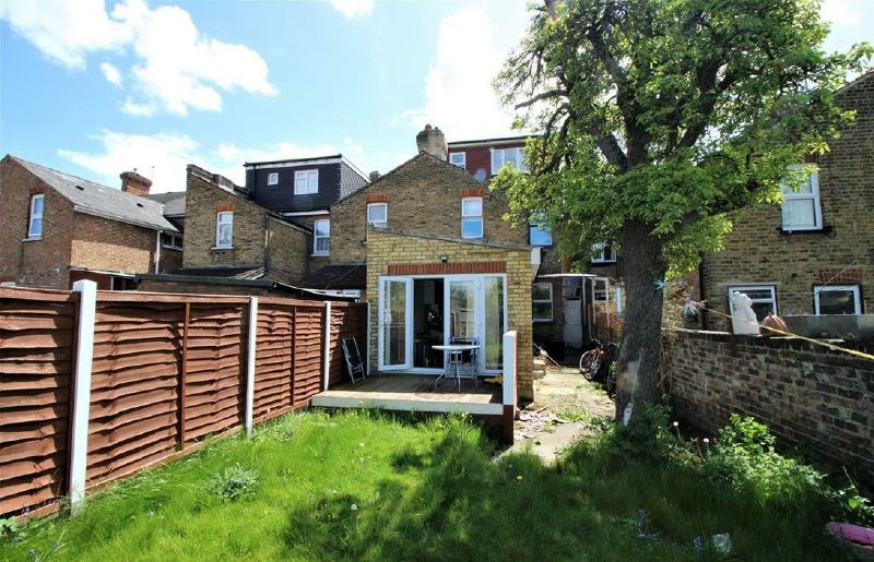 Property photo 3 of 8