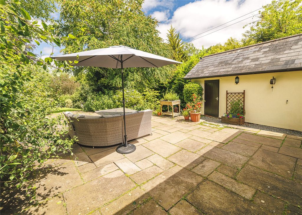 Property photo 3 of 47 Picture No. 50