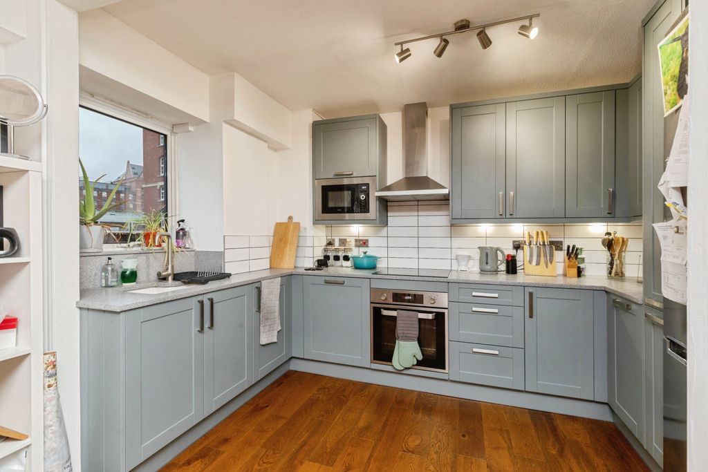 Property photo 3 of 20 Kitchen/Diner/Lounge Open Plan