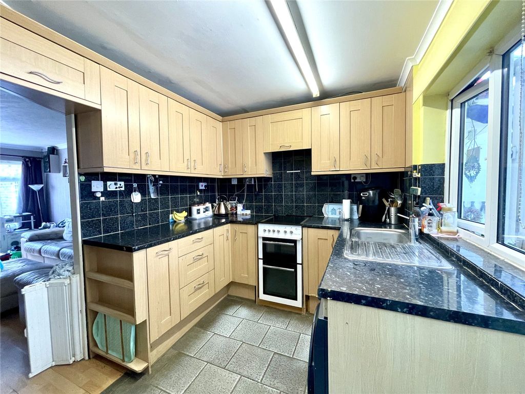 Property photo 3 of 15 Picture No. 08