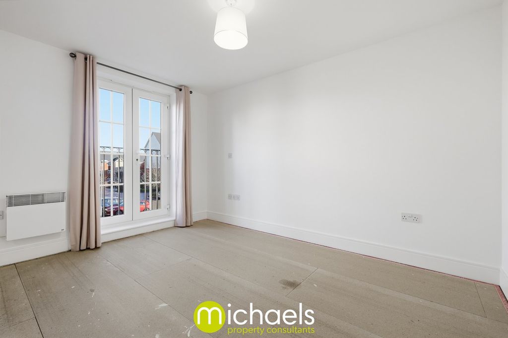 Property photo 3 of 16