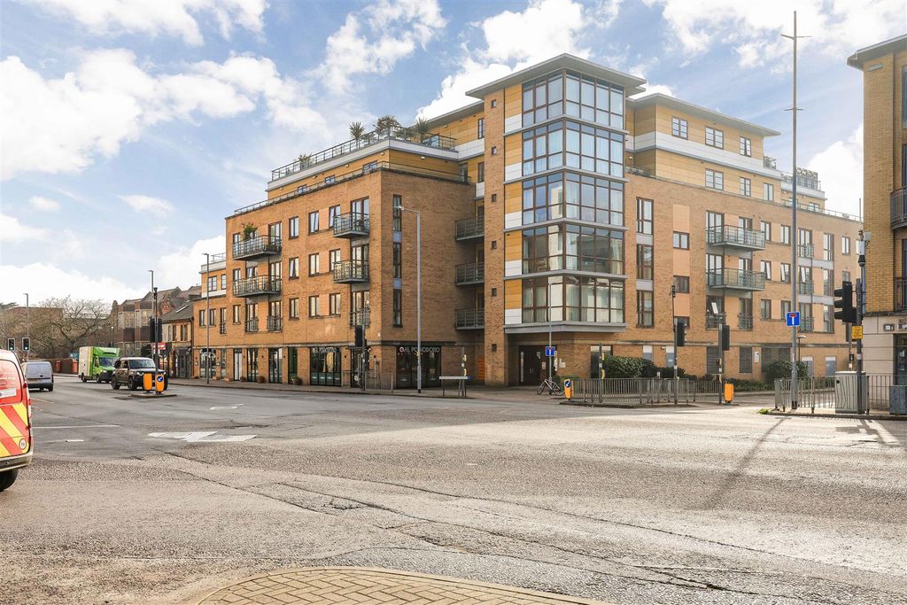 Property photo 1 of 20 Img (25).Jpg