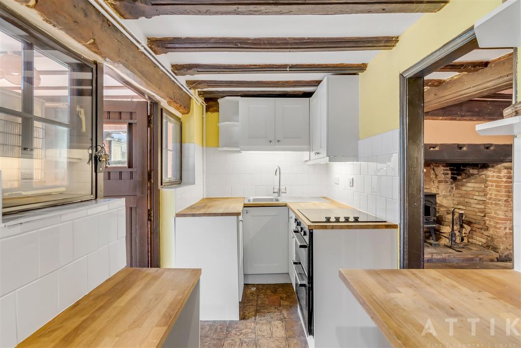 Property photo 3 of 27 2 Stone Street Spexhall Ip19 0Rn (10).Jpg